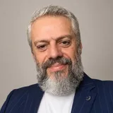 Claudio Flora