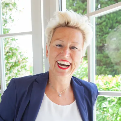 Alexandra Mattern Alexandra Mattern