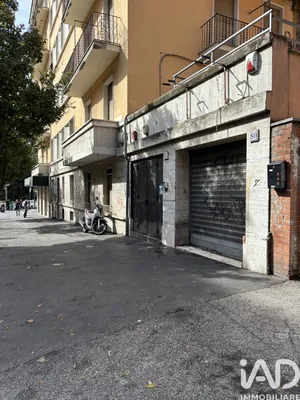 Negozio / locale commerciale in Roma