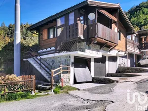 Padiglione in Emarèse