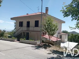 Villetta a schiera in Cermignano