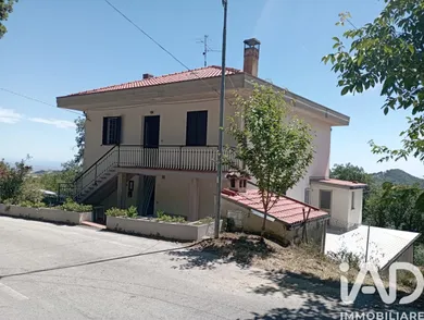 Villetta a schiera in Cermignano