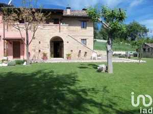 Park home in Castel di Lama