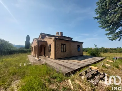 Casa/Villa in Treia