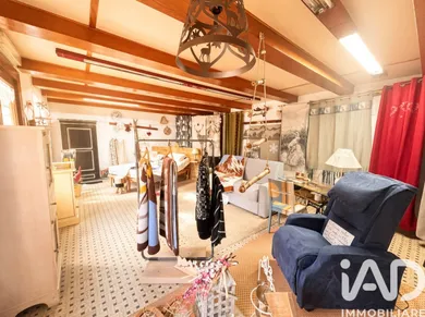 Shop/Premises commercial in Ala di Stura