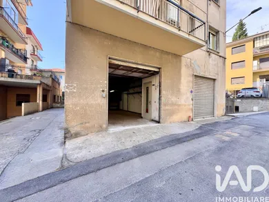 Posto auto in Imperia