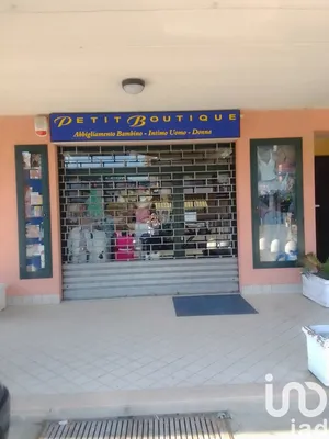 Shop/Premises commercial in Castellalto