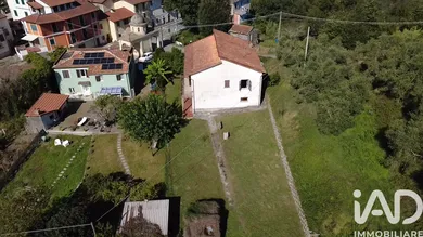 Townhouse in Borghetto di Vara