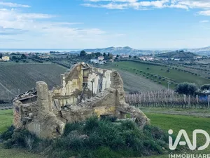 Rustico in Controguerra