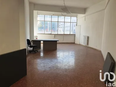 Shop/Premises commercial in Ancona