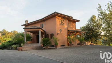 Edifici d'apartaments in Canterano
