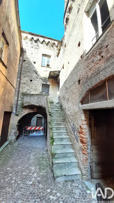 Edificio in Zuccarello