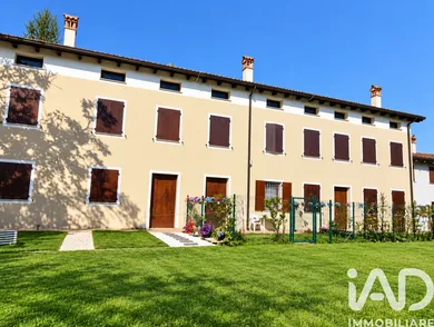 Casa / Villa indipendente in San Felice sul Panaro