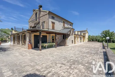 Villetta a schiera in Montegranaro