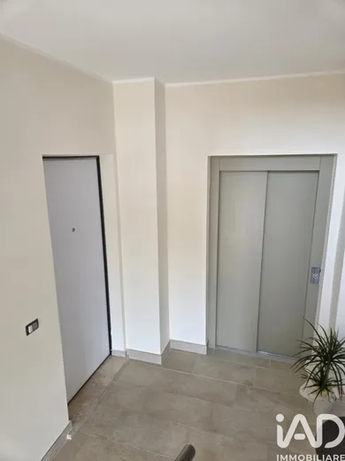 Appartamento 6 locali e più in Gizzeria