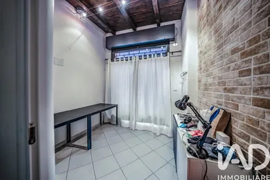 Shop/Premises commercial in Bologna