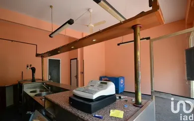 Shop/Premises commercial in Genova