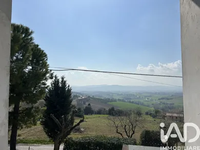 Appartamento in Montecosaro