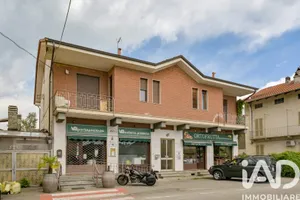 Appartamento in Villanova Canavese
