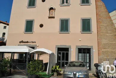 Shop/Premises commercial in Roma