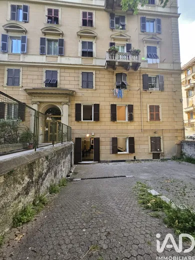 Apartment in Genova
