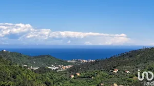 Apartment in Quiliano
