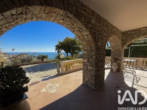 Casa/Villa in Cipressa