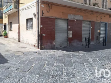 Shop/Premises commercial in Angri