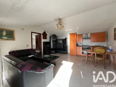 Casa/Villa in Longobardi