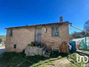 House in Petritoli
