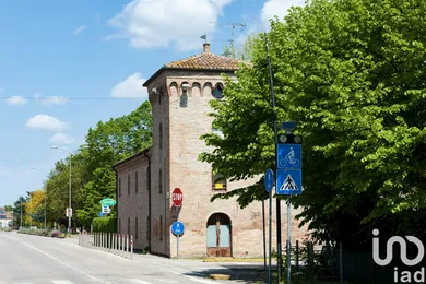 House in Migliarino
