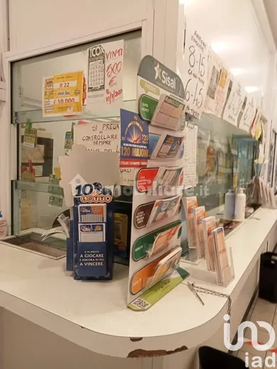 Shop/Premises commercial in Genova