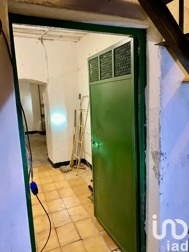Shop/Premises commercial in Genova