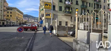 Box in Genova