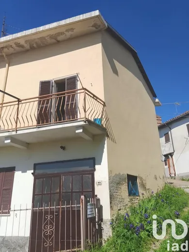 Casa/Villa in Camagna Monferrato