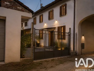 House in Mortara