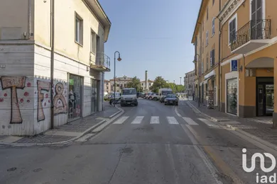 Shop/Premises commercial in Chiaravalle