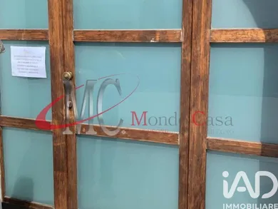 Shop/Premises commercial in Mori