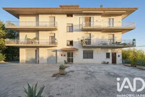 Apartment in Torre San Patrizio