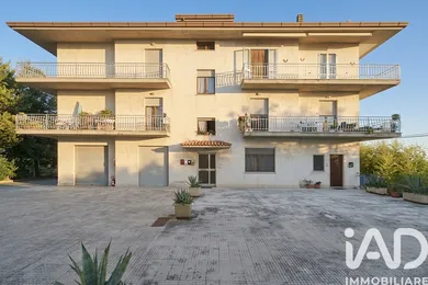 Apartment in Torre San Patrizio