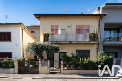 Apartment in Campi Bisenzio