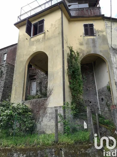 Chiatta / Casa galleggiante in Fivizzano