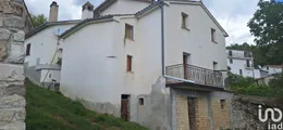 Village house in Torricella Sicura