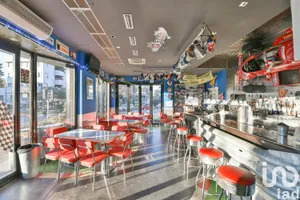 Business premises in Vedano al Lambro