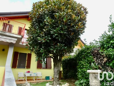 Townhouse in Busnago