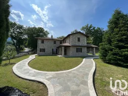 House in Folignano