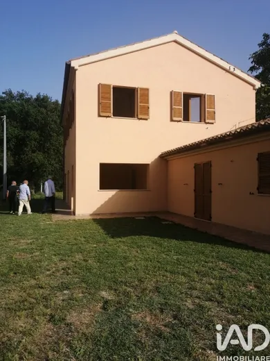 Villetta a schiera in Macerata