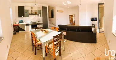 Appartamento in Martirano Lombardo