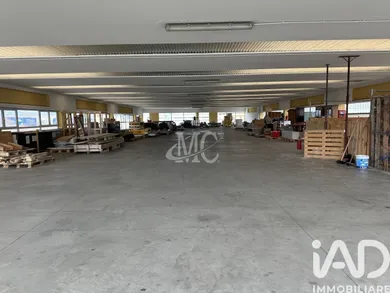 Warehouse in Ala