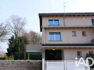 Townhouse in Correggio